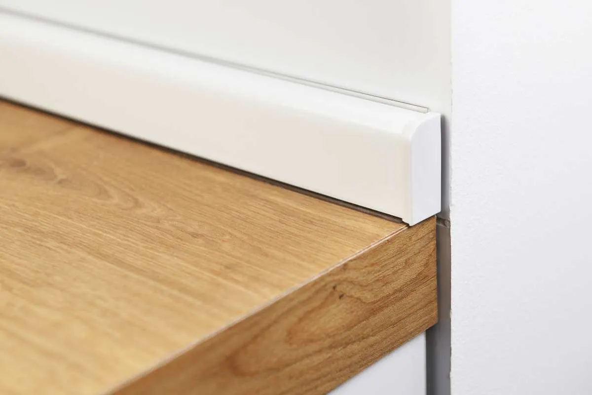 couper-un-plan-de-travail-stratifie-sans-eclat-nos-conseils